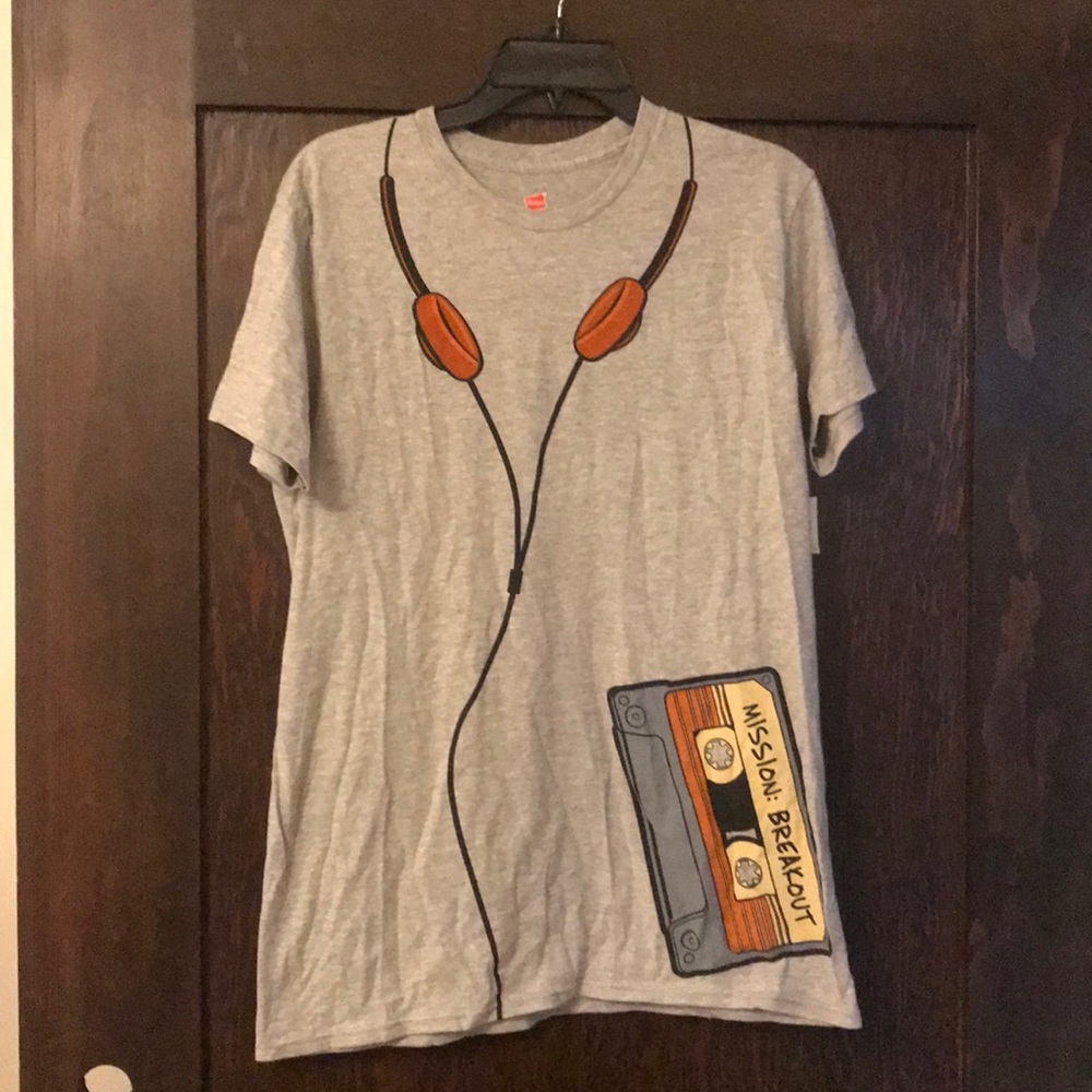 NWT Disneyland Exclusive Guardians Men’s T-shirt M